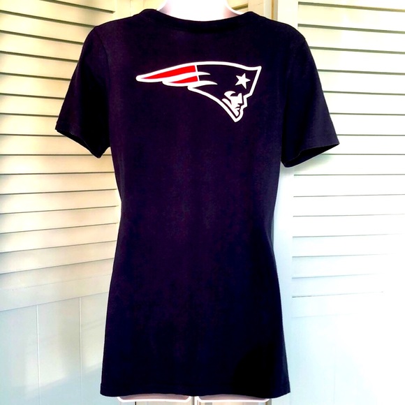 NEW ENGLAND PATRIOTS T-SHIRT•sz M - Picture 4 of 7